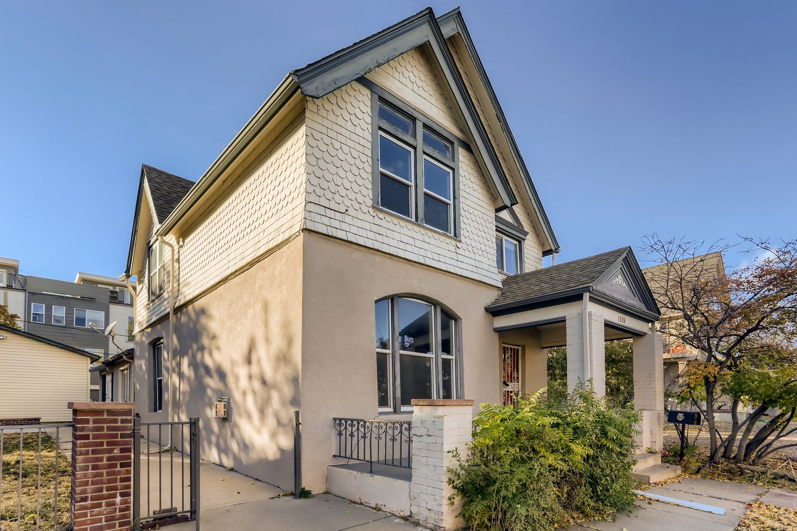 Denver House: 1839 Grove Street