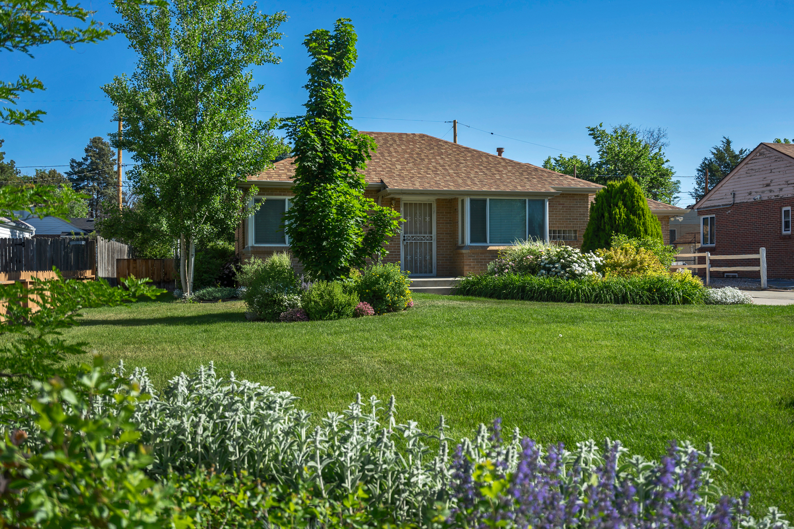 Denver House: 7425 Montview Blvd.