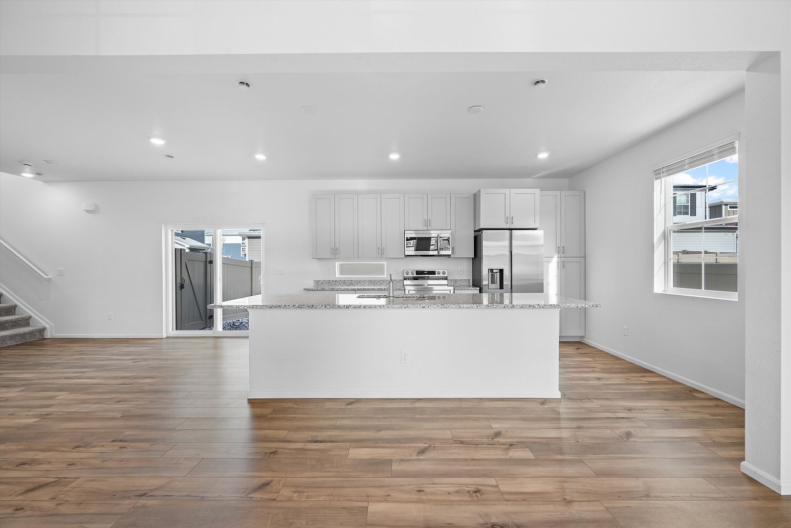 Aurora House: 22293 E 38th Pl