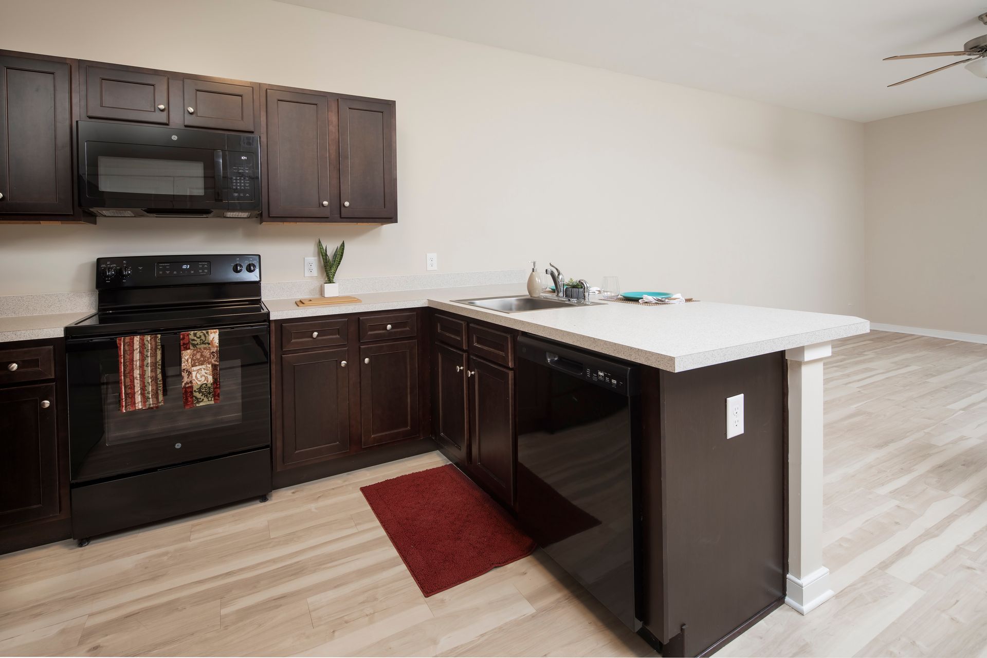 Branchburg Apartment: 1000 Cornerstone Drive