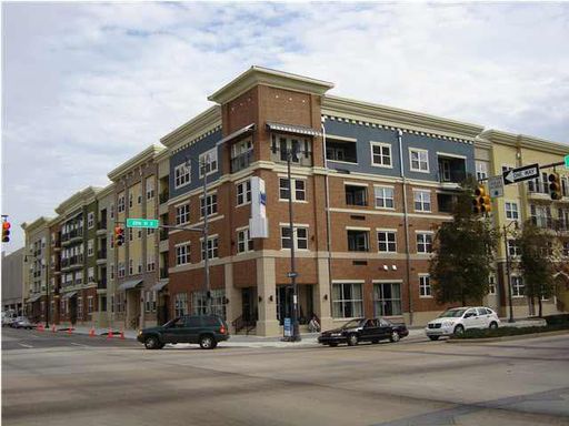2020 5th Ave S Unit 438 (Bristol Southside) – photo 1