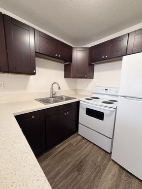 1 bed, 1 bath – photo 1