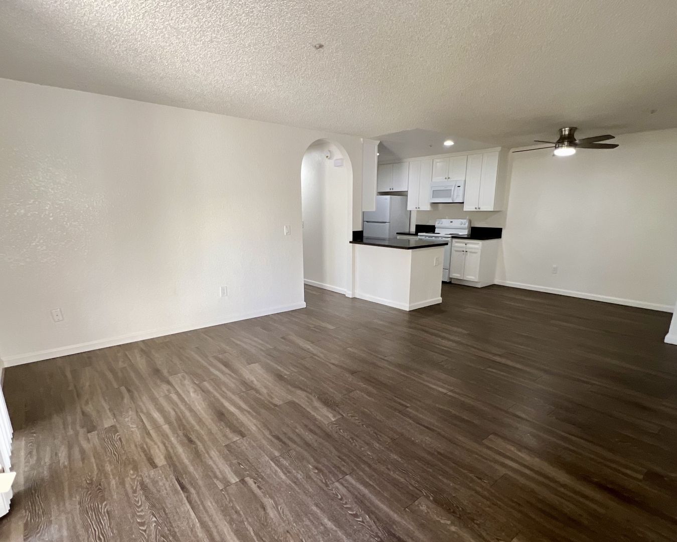 Vista Apartment: 920 Sycamore Ave