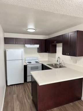 1 bed, 1 bath – photo 1