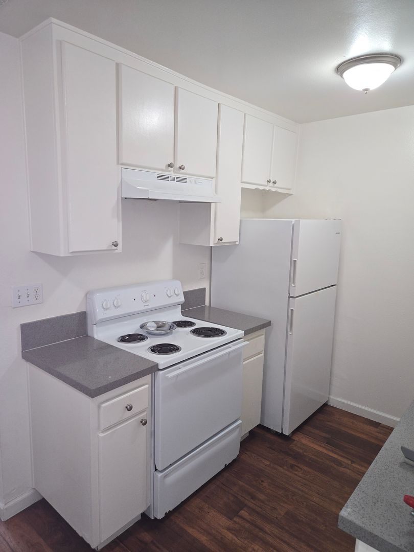 Chula Vista Apartment: 1255-71 Broadway