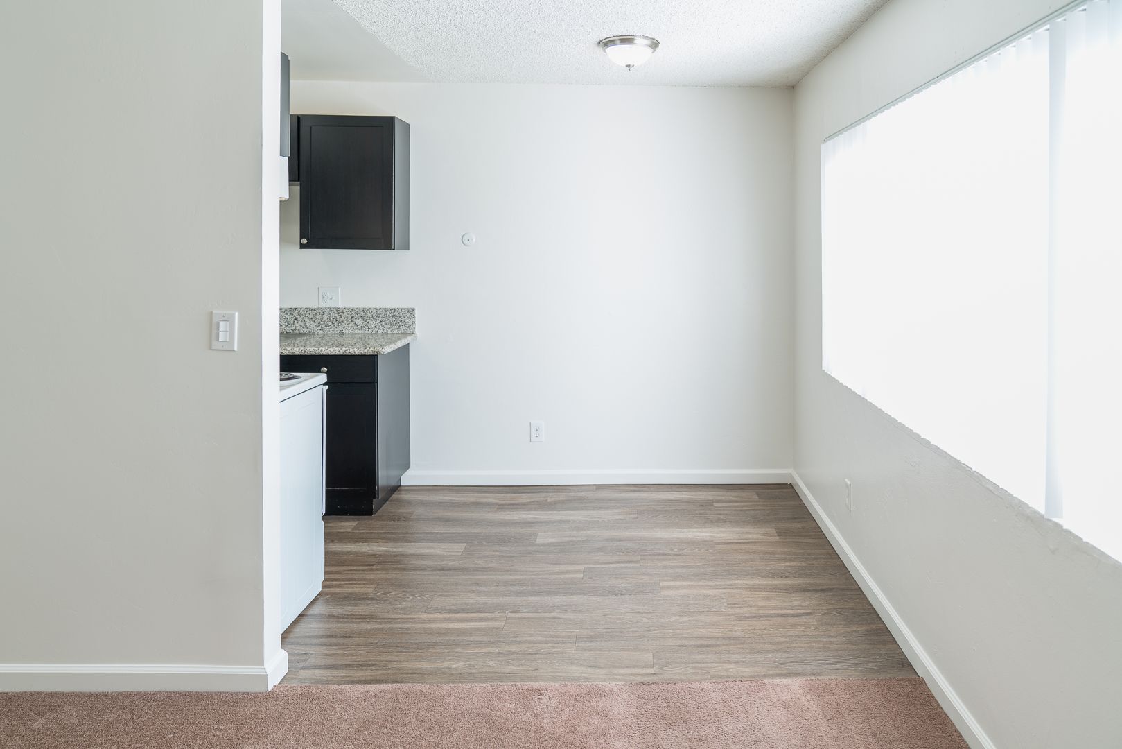 San Diego Apartment: 2720 Broadway