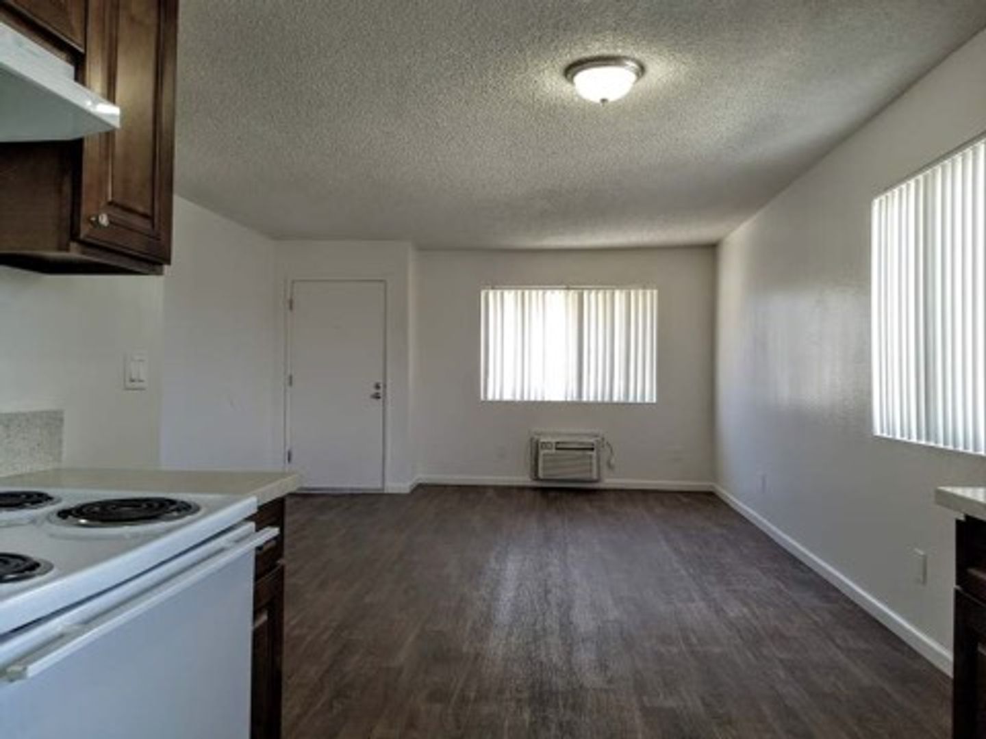 Chula Vista Apartment: 307 Orange Ave