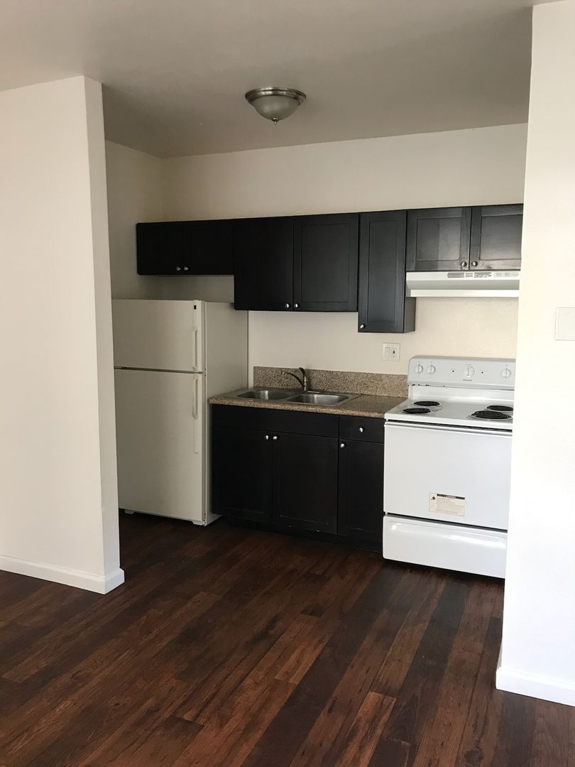 San Ysidro Apartment: 3854-62 Beyer Blvd