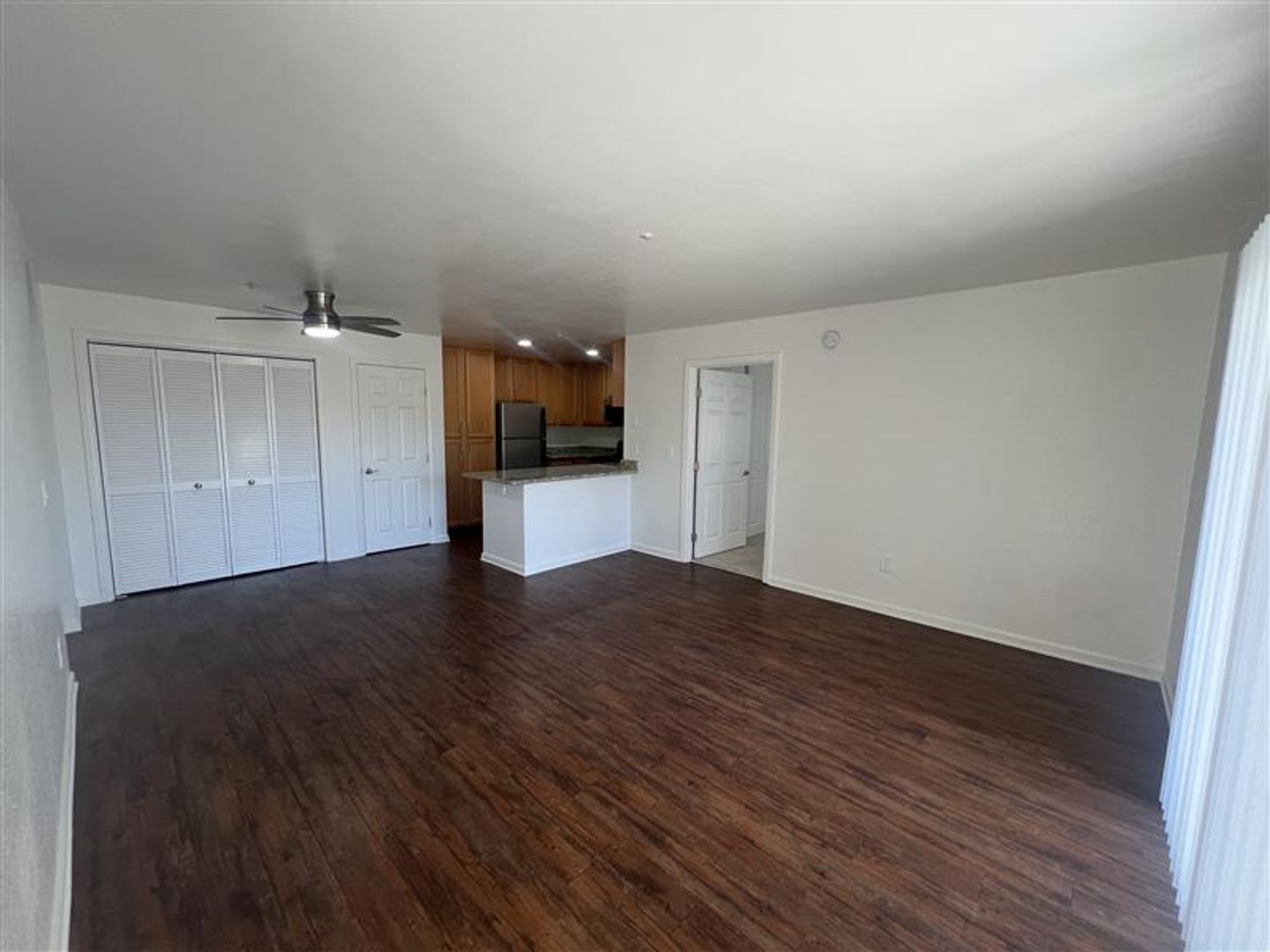 Vista Apartment: 920 Sycamore Ave