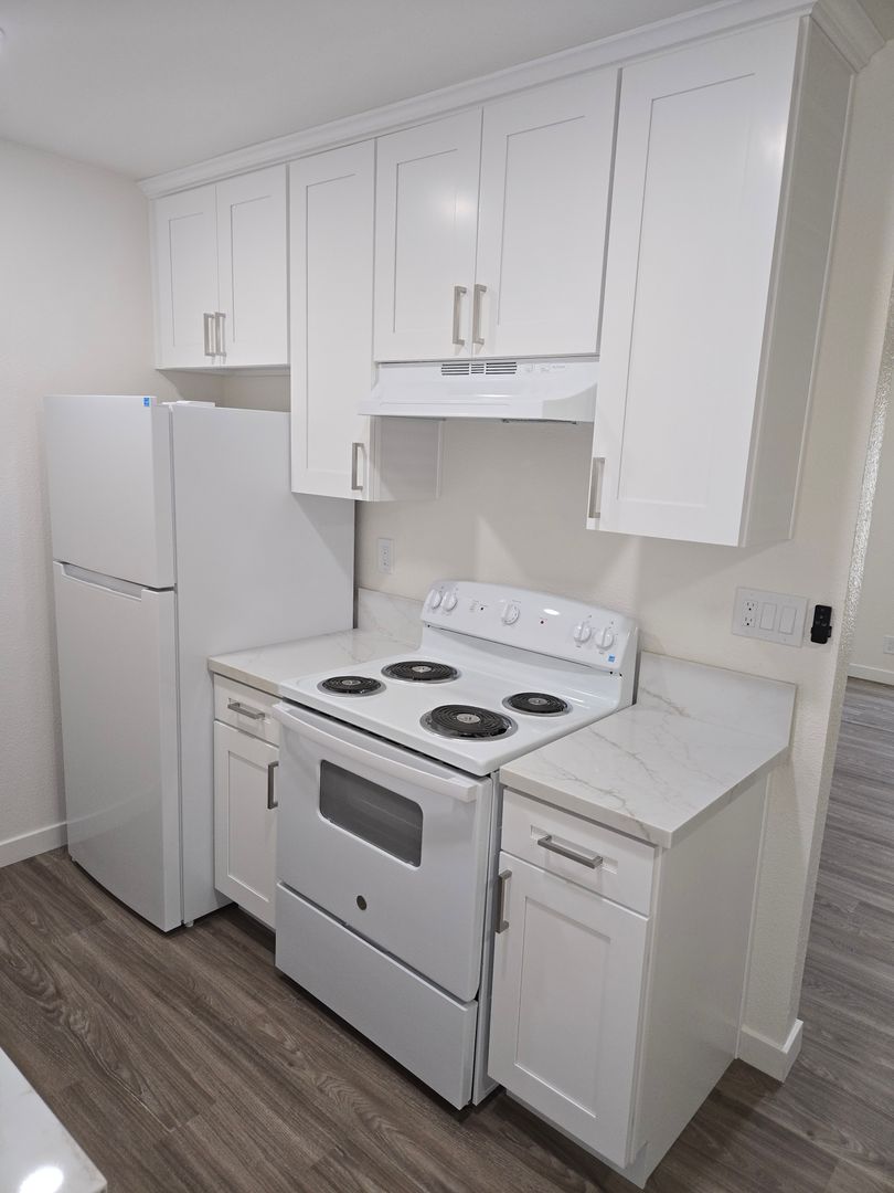 Chula Vista Apartment: 1255-71 Broadway