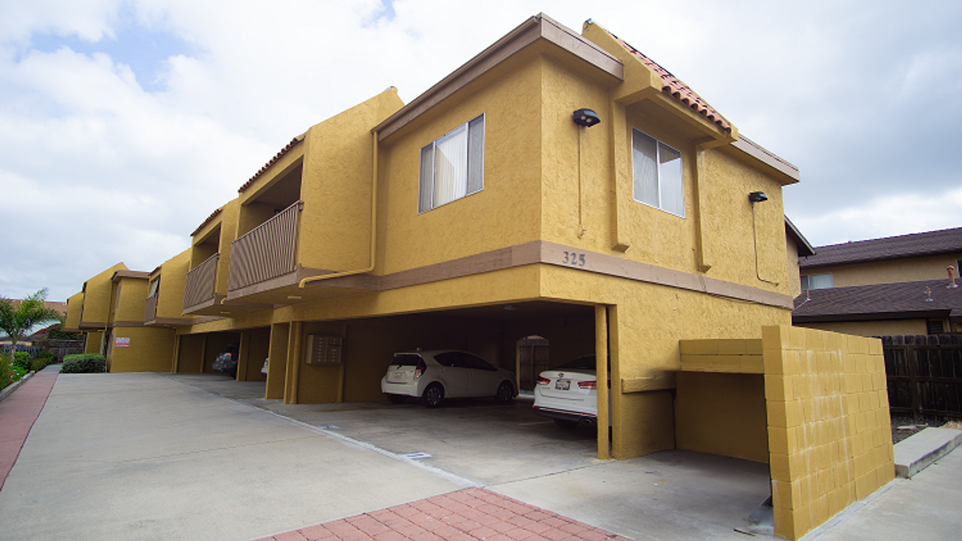 Chula Vista Apartment: 325 Roosevelt St.