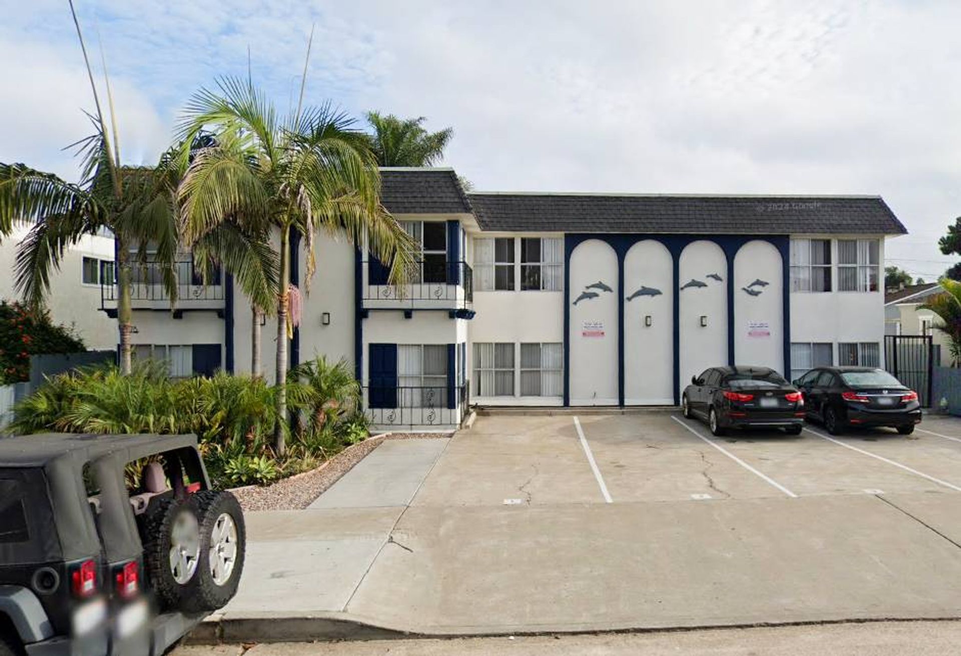 San Diego Apartment: 4878 Saratoga Ave