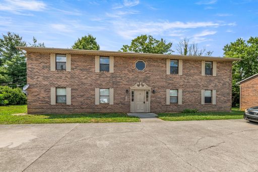 2 BEDROOM APARTMENT LOCATED IN FOUNTAIN CITY IN NORTH KNOXVILLE!! – photo 1