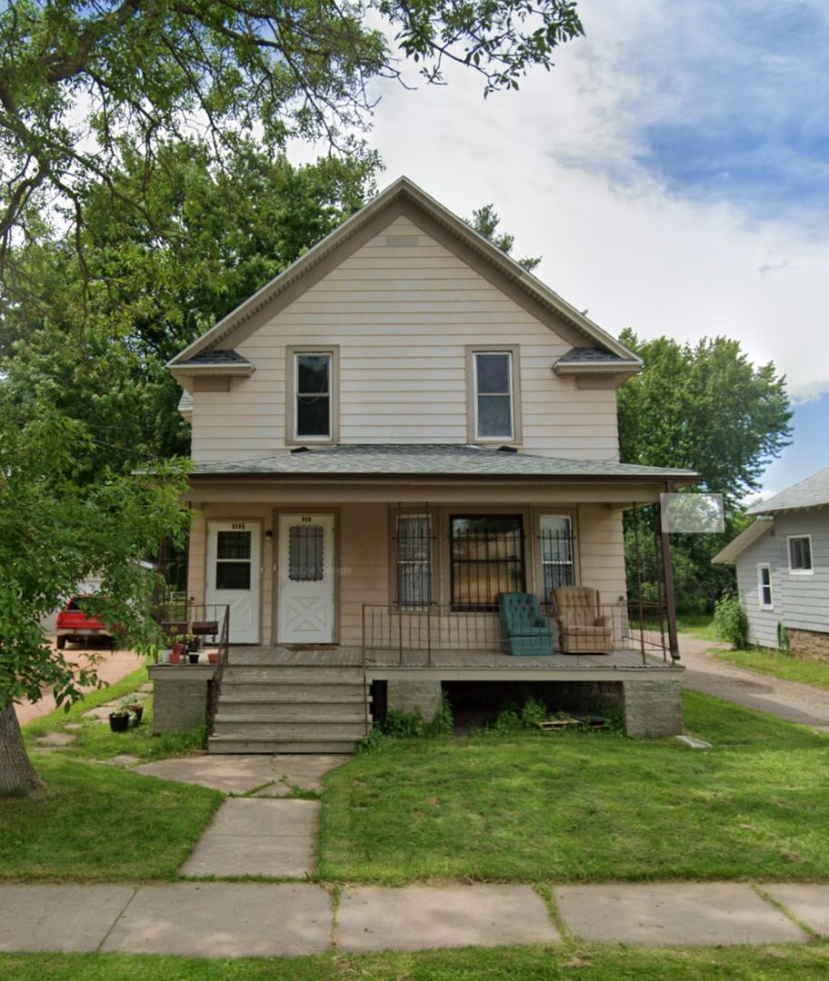 Antigo Apartment: 618 Deleglise St