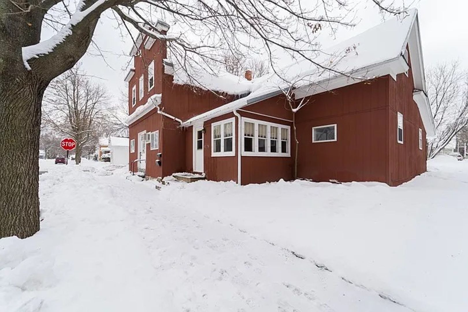 Wausau Apartment: 629 Park Avenue