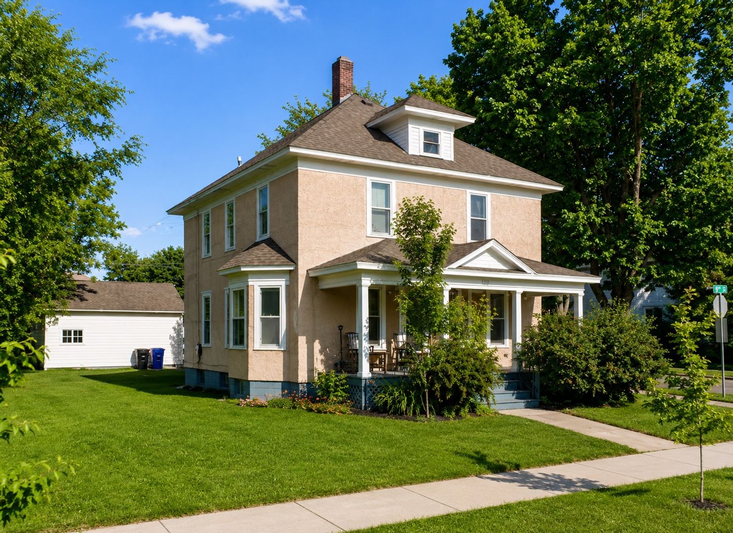 Wausau Apartment: 802 S 1st Avenue