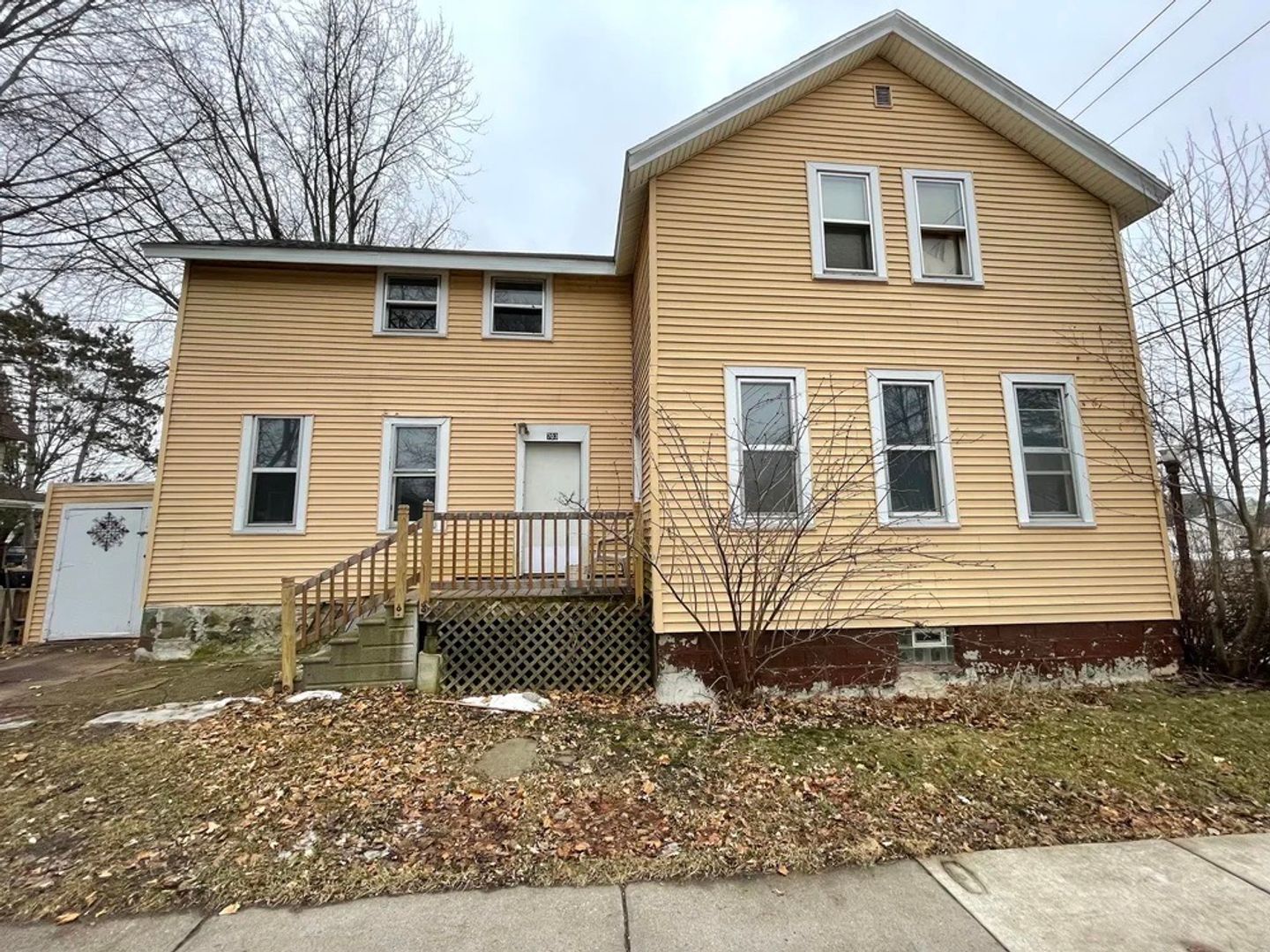 Wausau Apartment: 703 Jackson Street