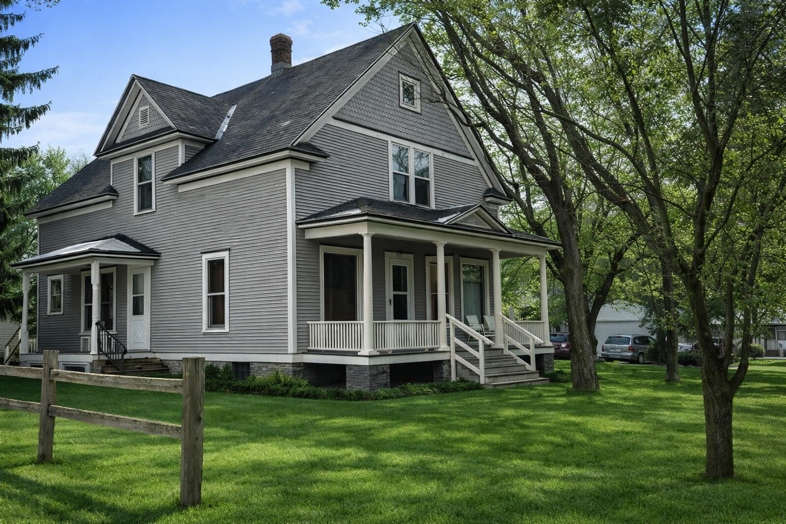 Wausau Apartment: 1315/1317 Cleveland Avenue