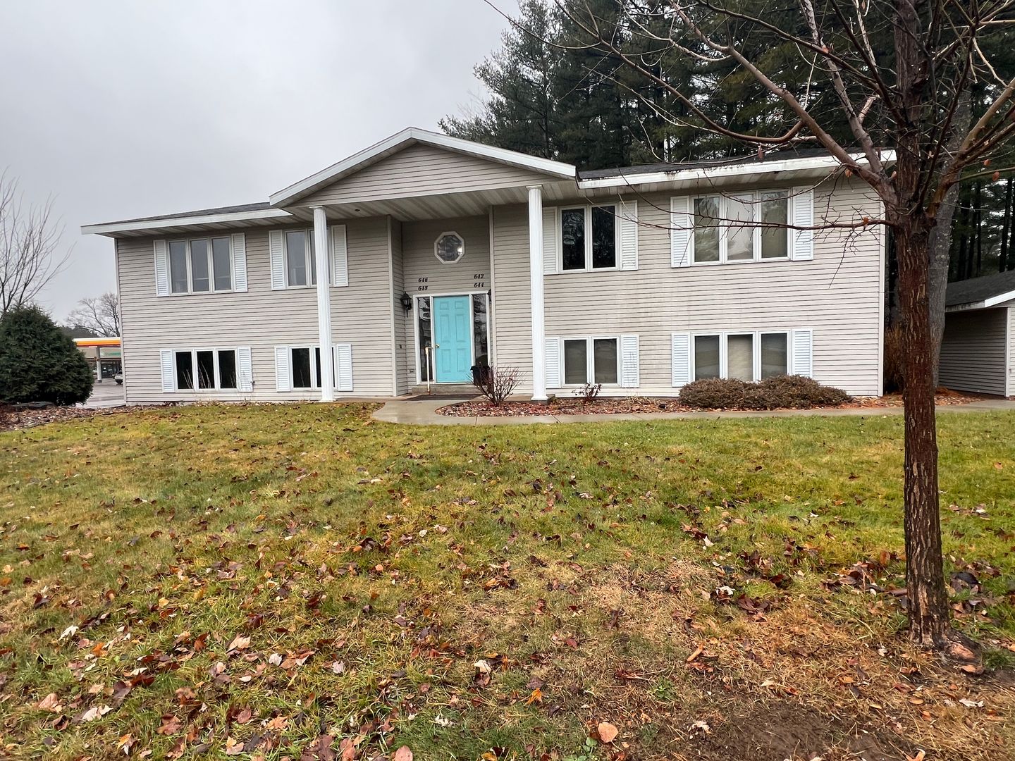 Wausau Apartment: 632-638 S 44th Avenue