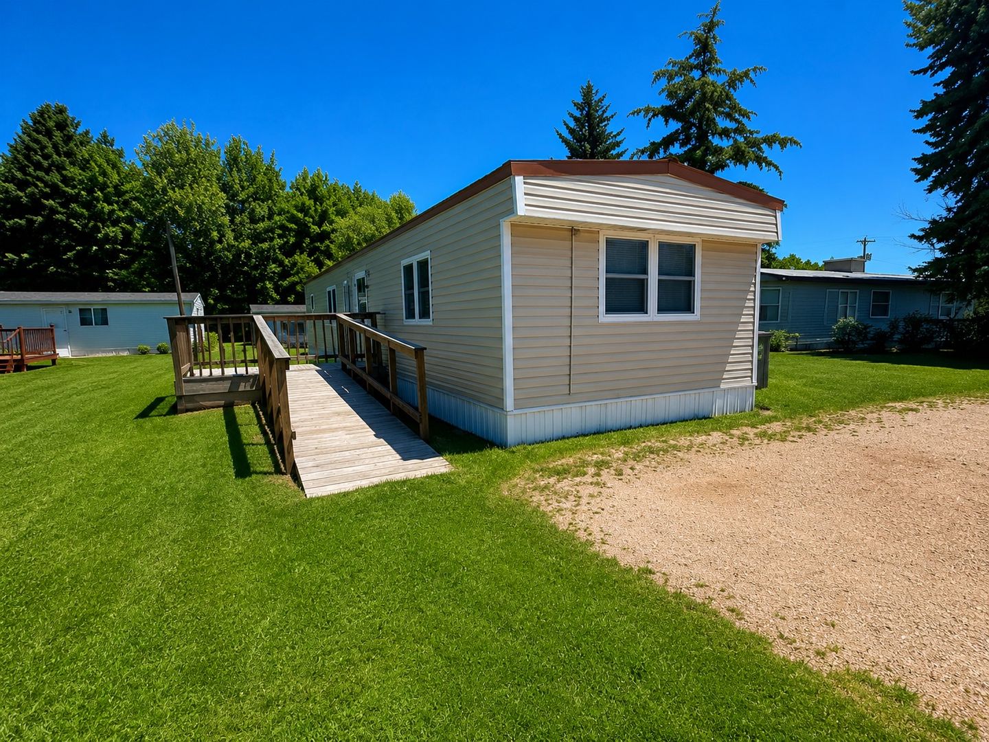 Pittsville House: 5418 4th Ave