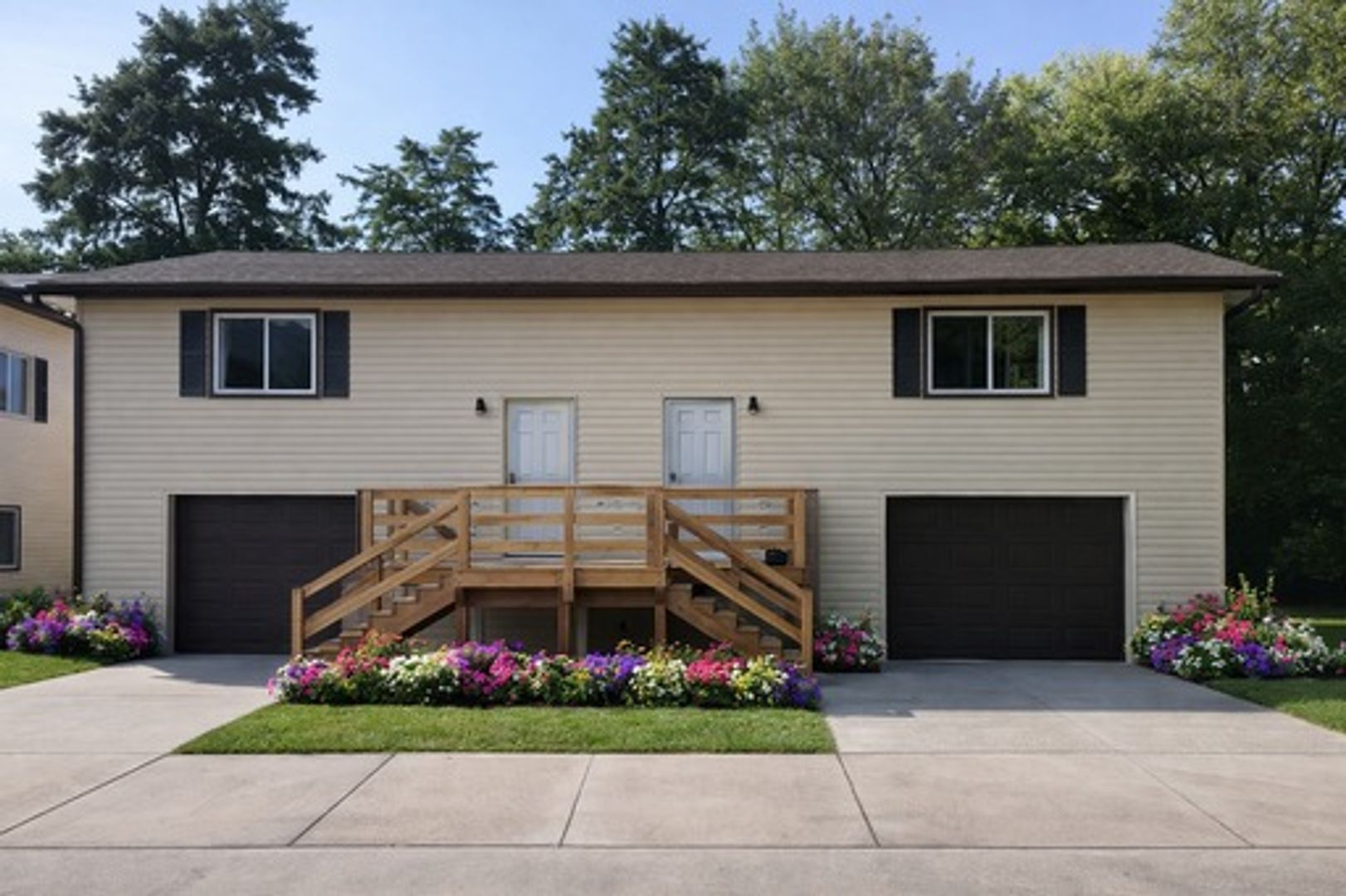 Schofield Apartment: 724-738 Ridgeland Avenue