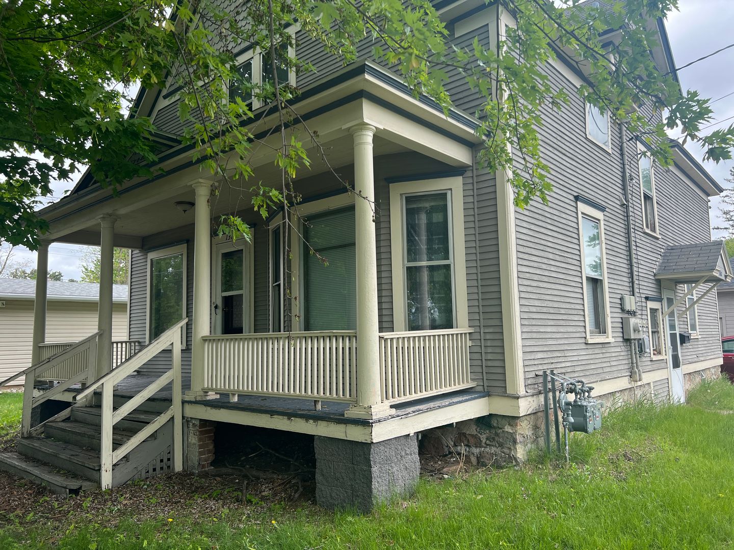Wausau Apartment: 1315/1317 Cleveland Avenue