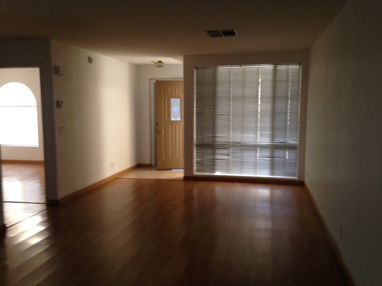 Las Vegas House: 7041 Doug Deaner Avenue