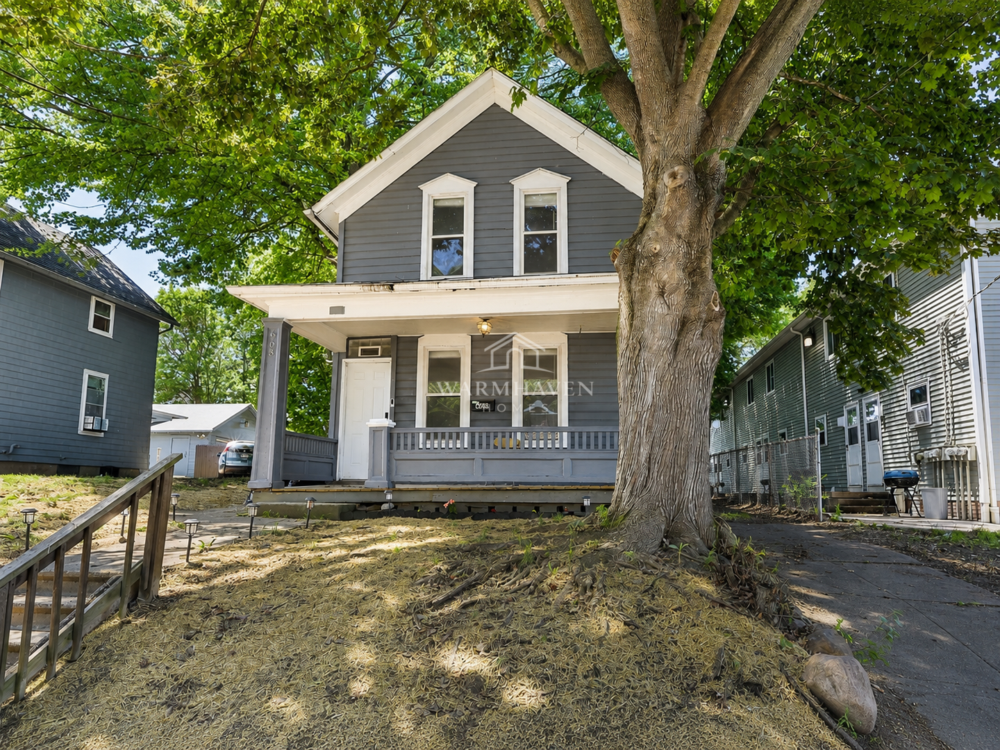 668 Sherman Street, Akron, OH 