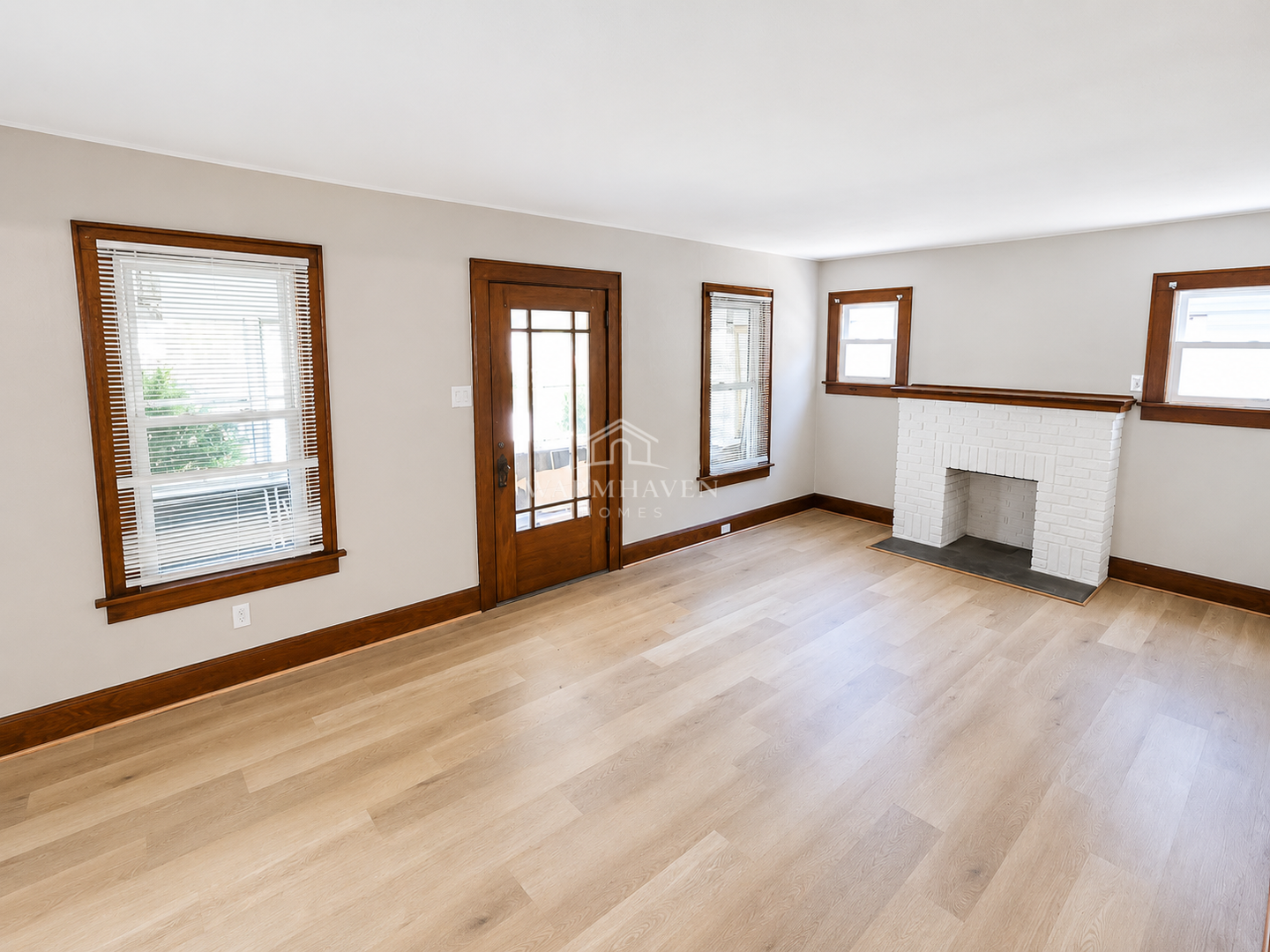 Listing photo
