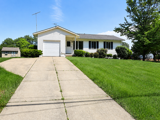 Listing photo thumbnail