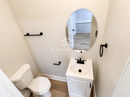 Listing photo thumbnail