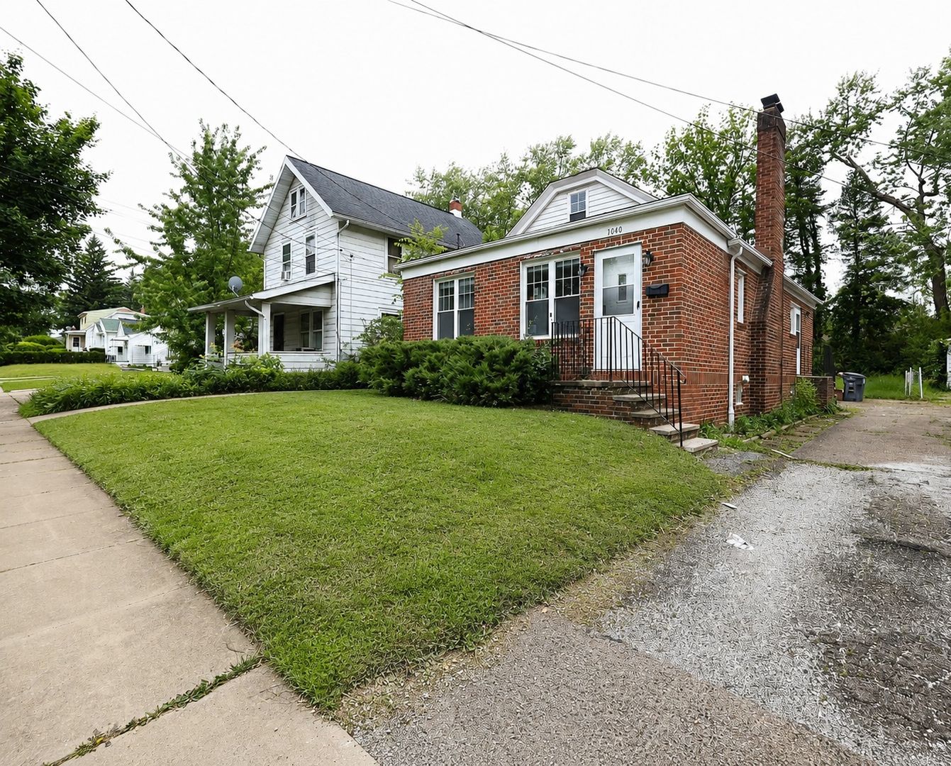 1040 Mercer Ave, Akron, OH 44320