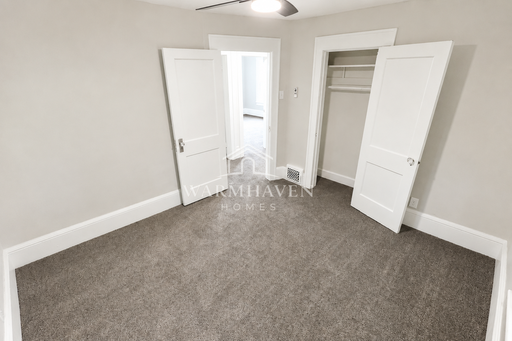Listing photo thumbnail