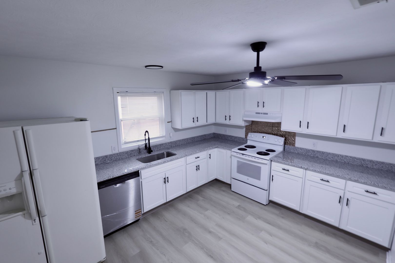 Akron House: 1190 Hazel Street