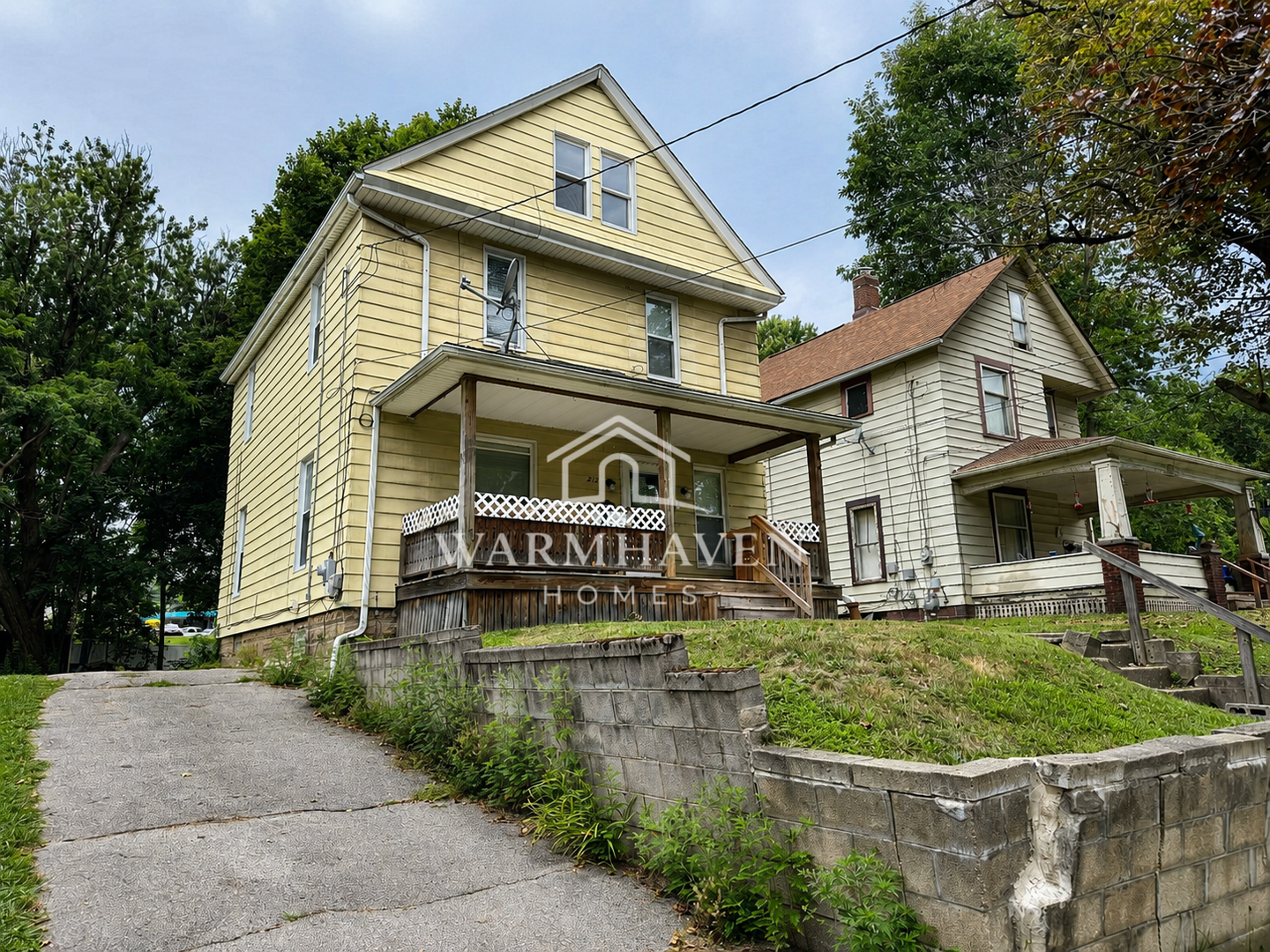 212 Gale St., Akron, OH 44302