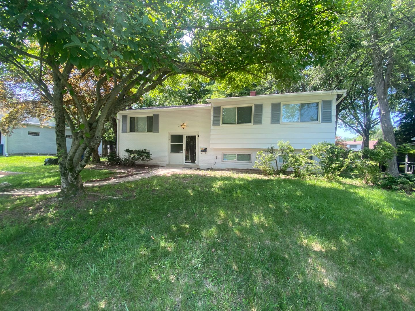 Silver Spring House: 11602 LeBaron Terrace