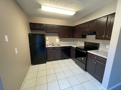 Charming Garden Level: 1 Bedroom with All New Features! – photo 1