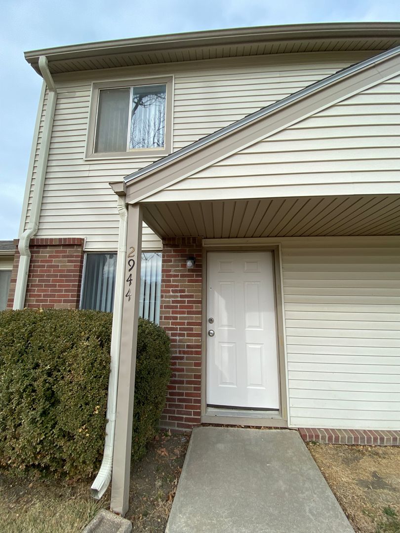 Bellevue Apartment: 2945 Biggs Plaza