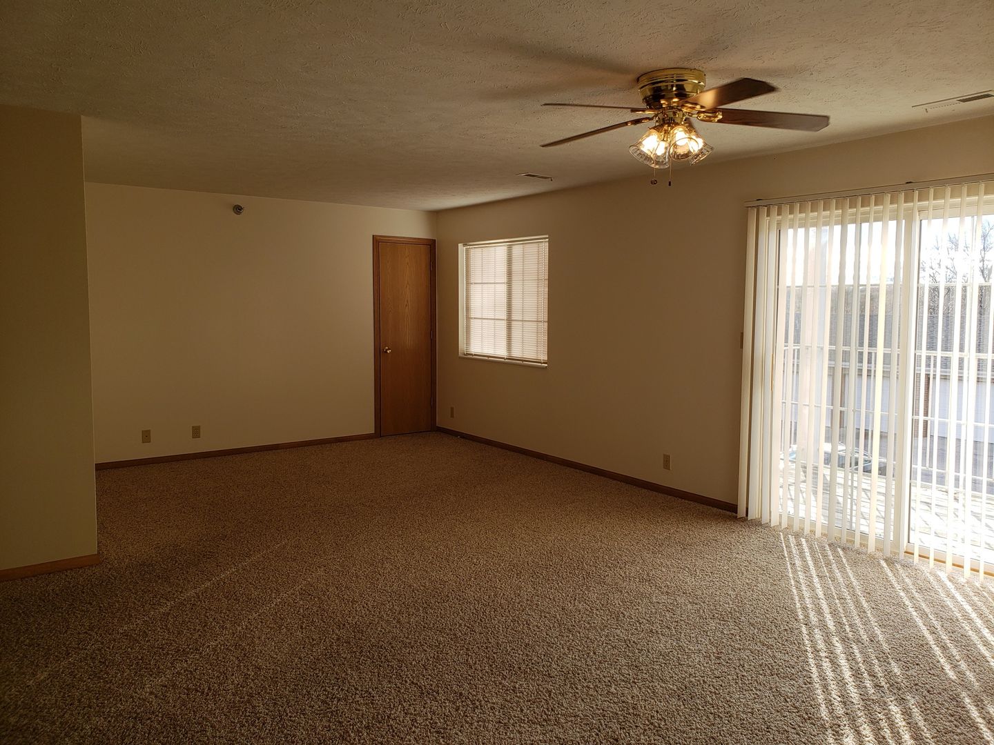 Lincoln Apartment: 4231 North 7th Street