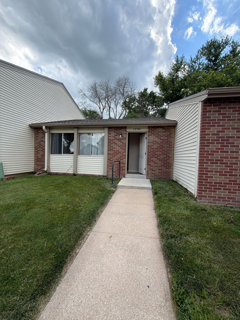 Bellevue Apartment: 2945 Biggs Plaza