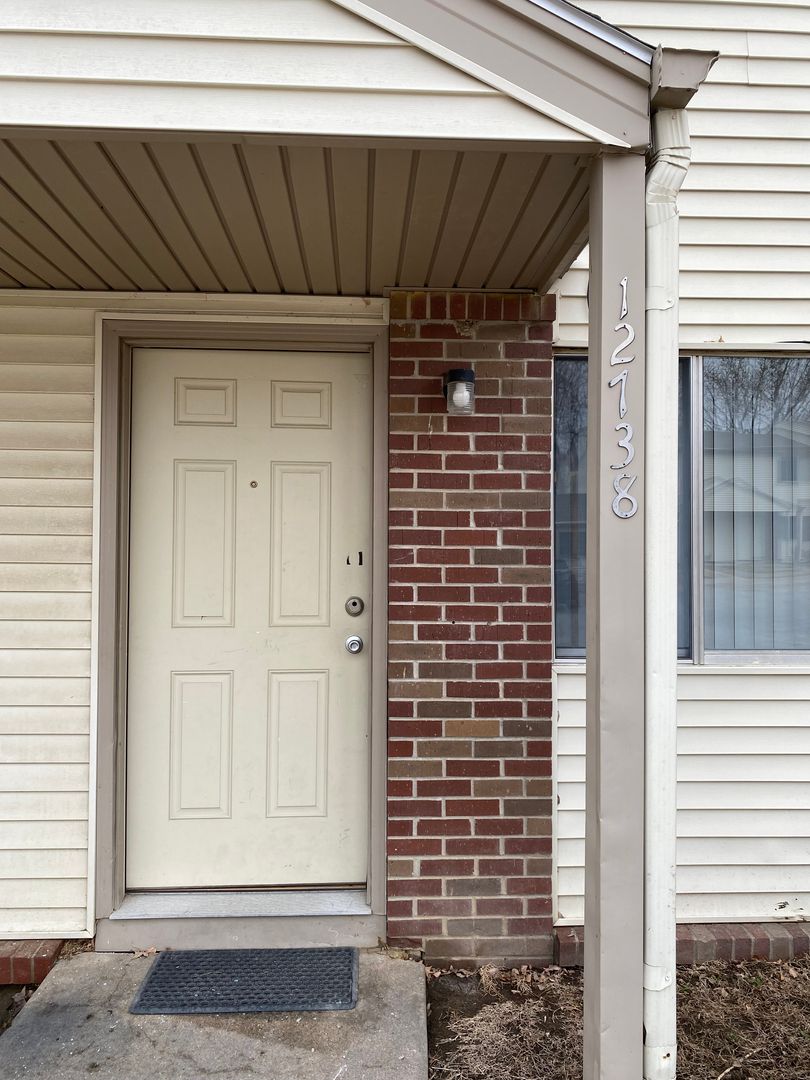 Bellevue Apartment: 2945 Biggs Plaza