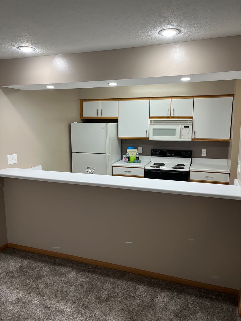 Lincoln Apartment: 4231 North 7th Street