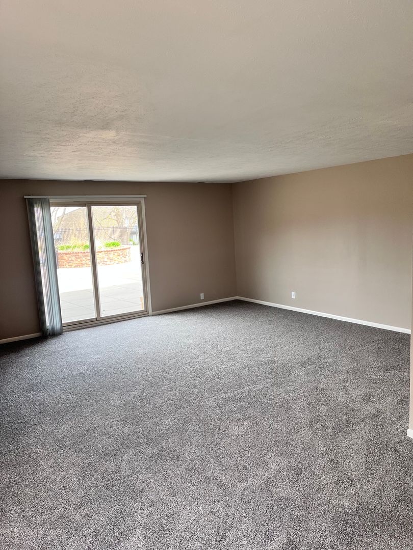 Omaha Apartment: 3110 1/2 N 97th Street