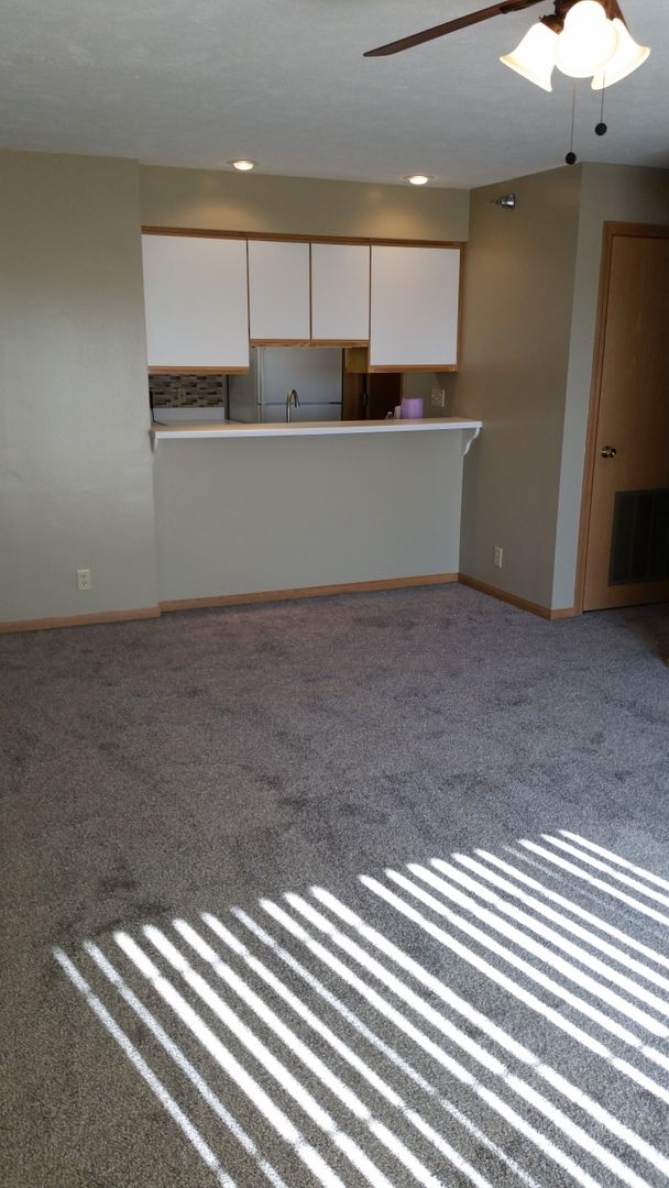 Lincoln Apartment: 4231 North 7th Street
