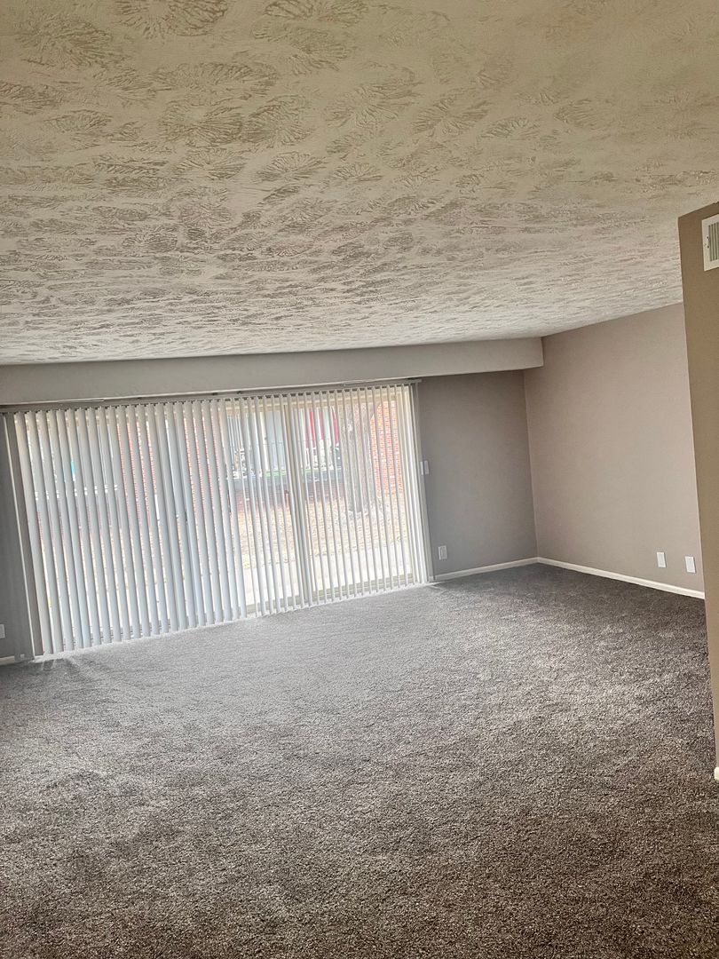 Omaha Apartment: 3110 1/2 N 97th Street