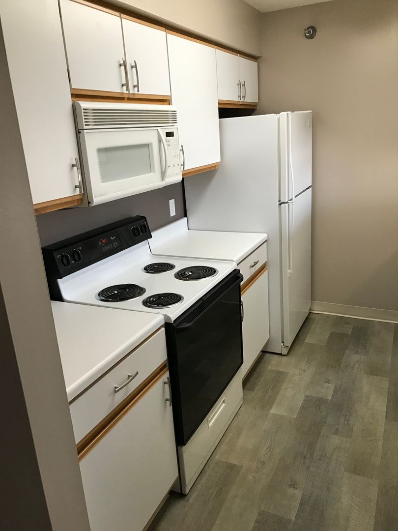 Lincoln Apartment: 4231 North 7th Street