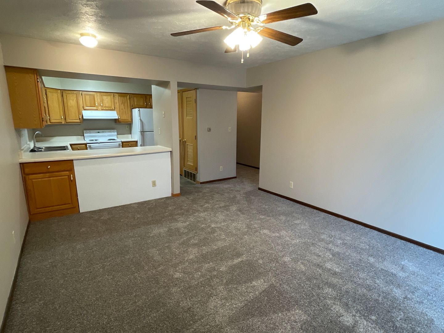 Omaha Apartment: 3310 North 93rd Ave