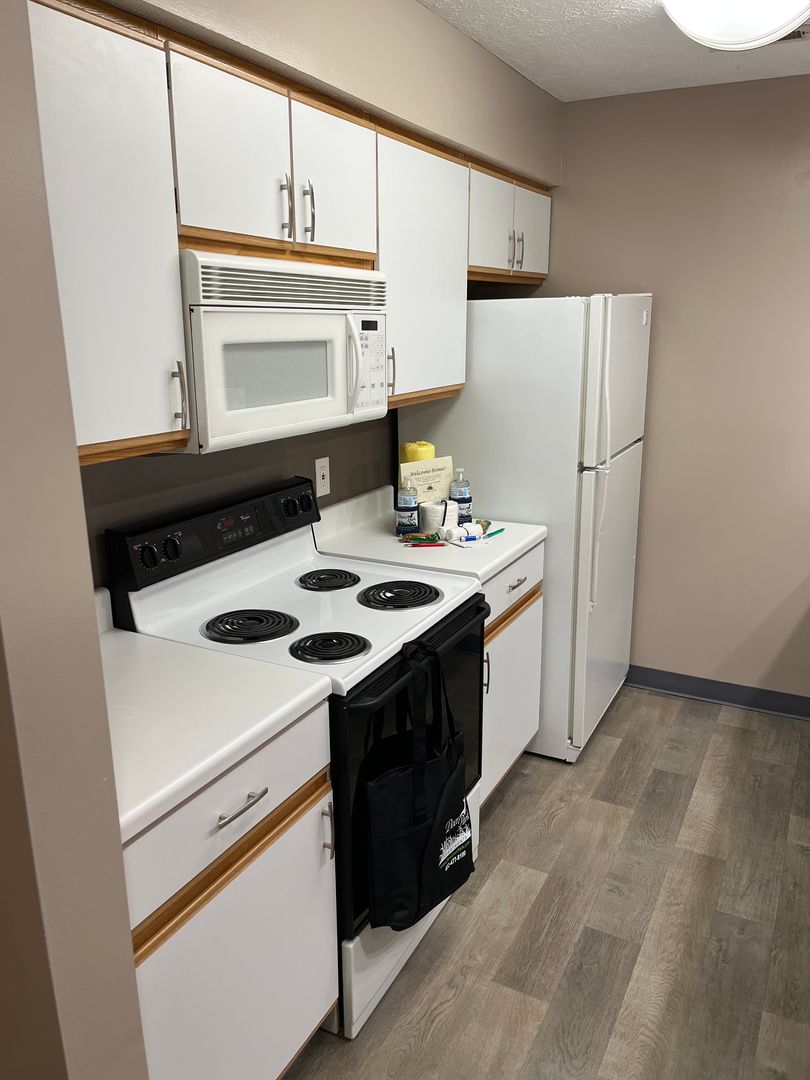 Lincoln Apartment: 4231 North 7th Street