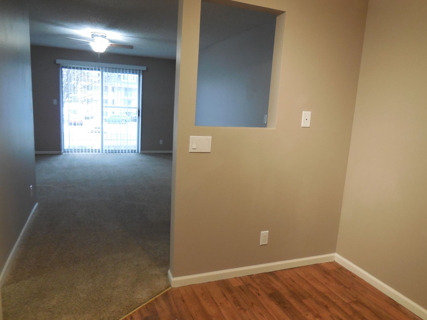 Lincoln Apartment: 120 College Park Circle