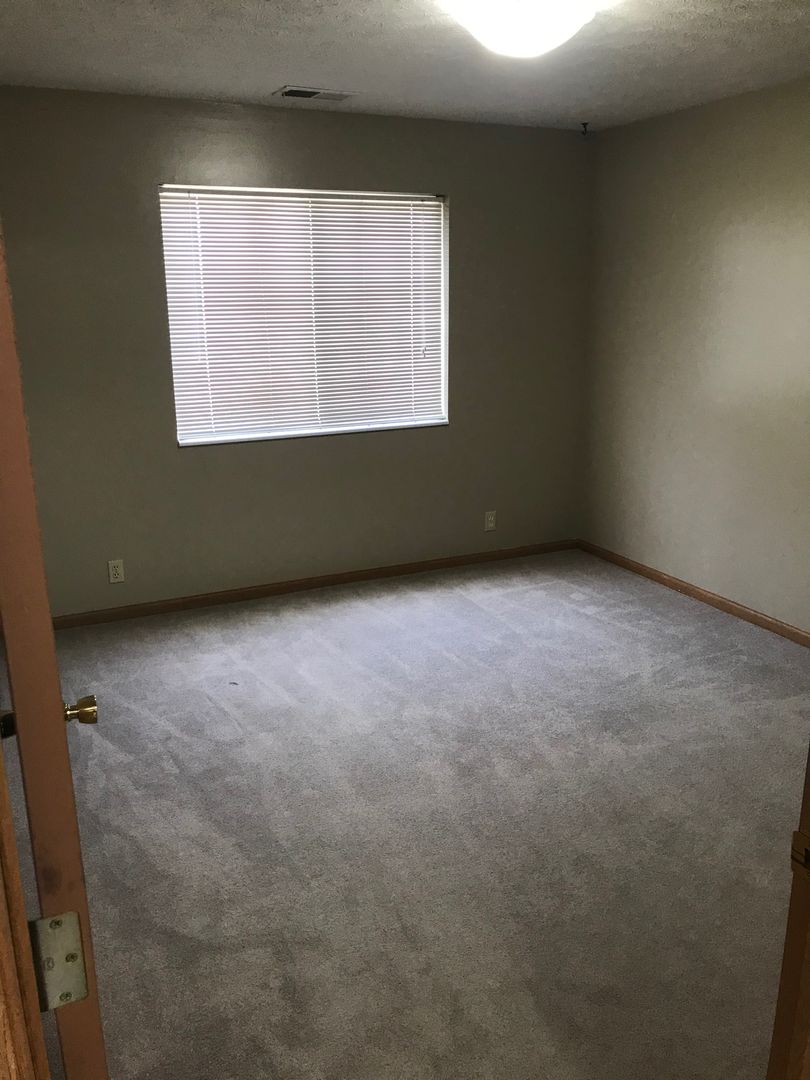 Lincoln Apartment: 4231 North 7th Street